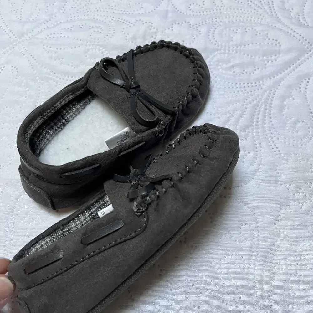Fleece Lined Solid Slippers Size 8